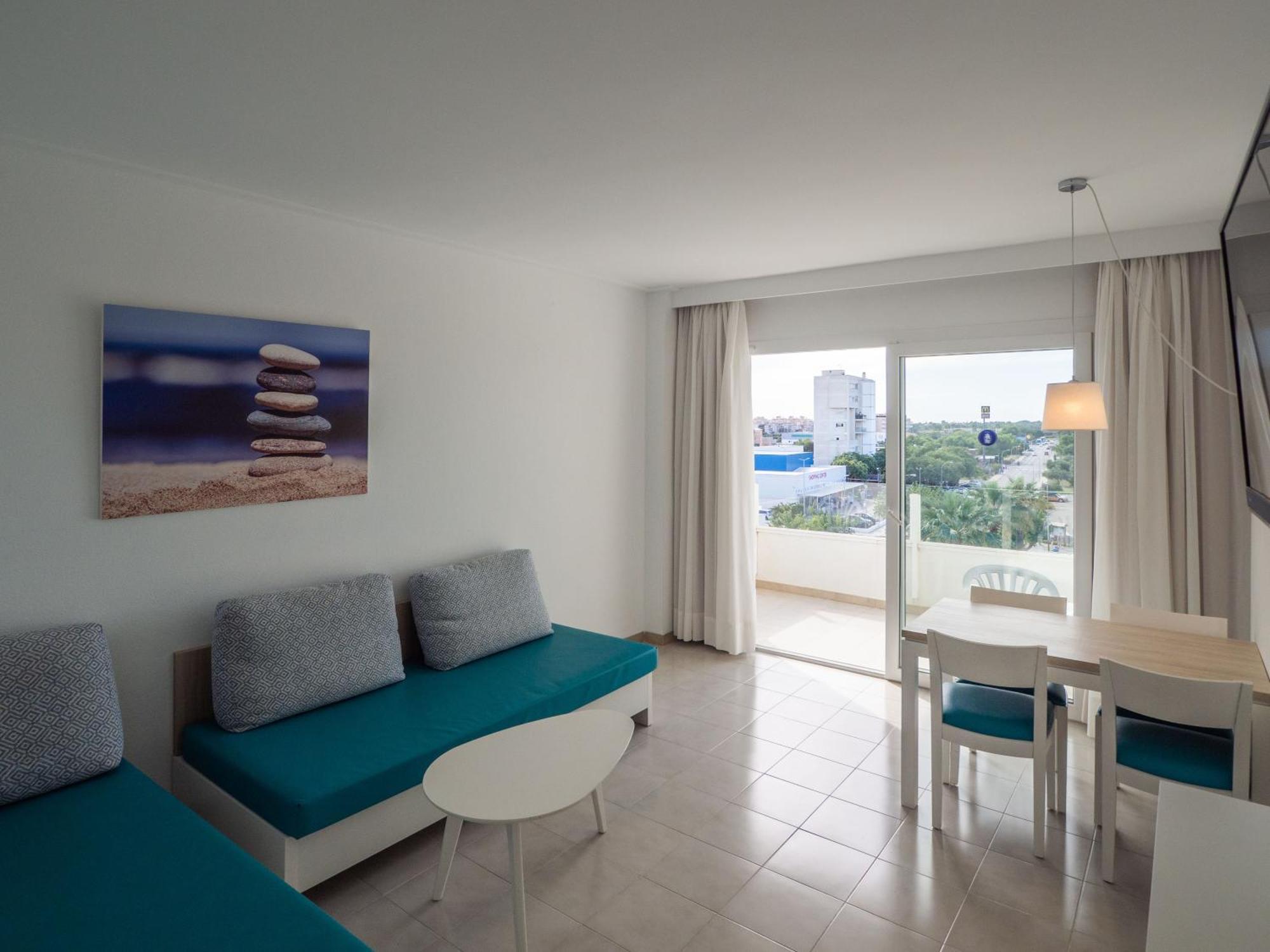 Apartamentos La Santa Maria Cala Millor  Luaran gambar
