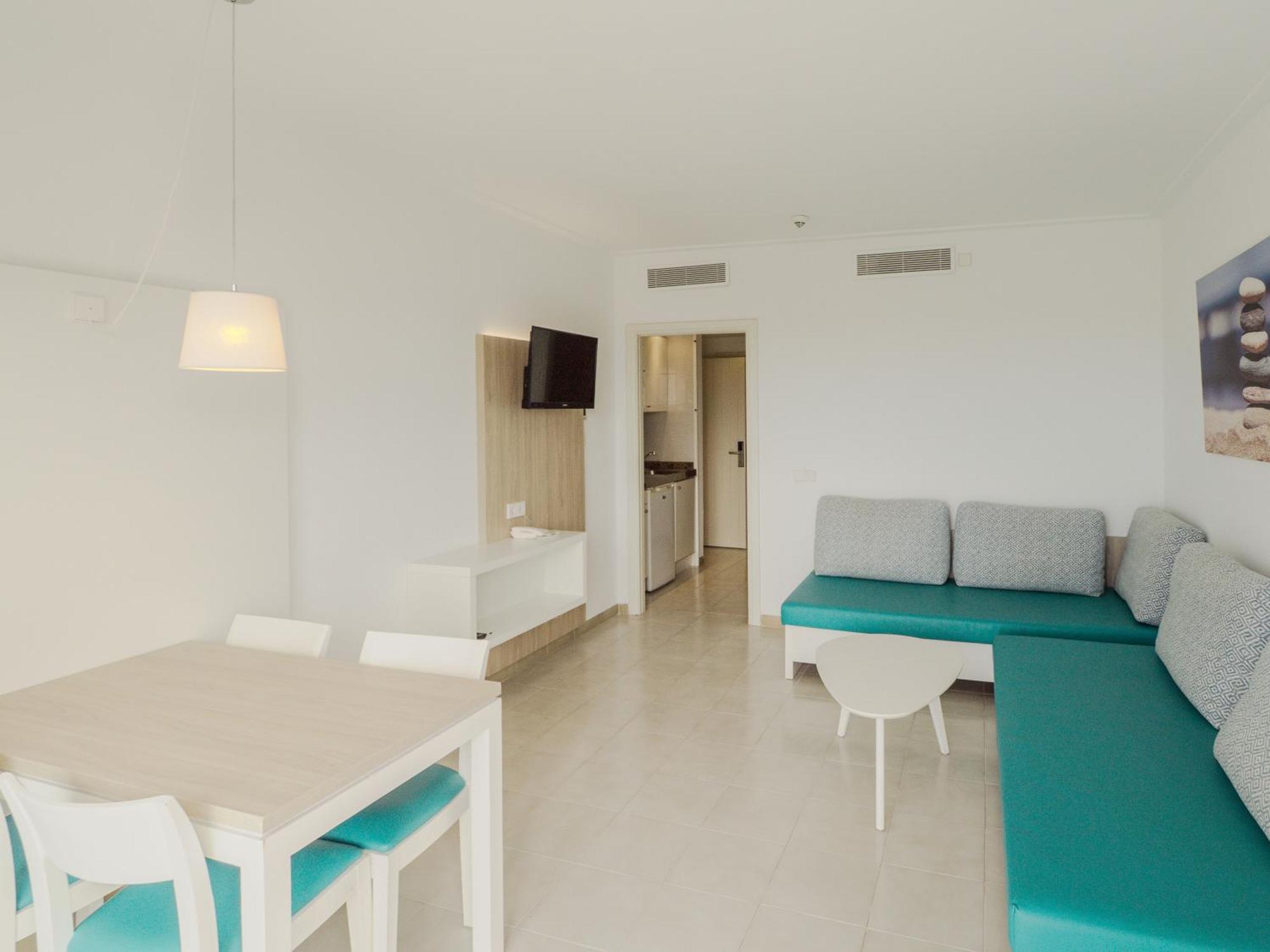 Apartamentos La Santa Maria Cala Millor  Luaran gambar